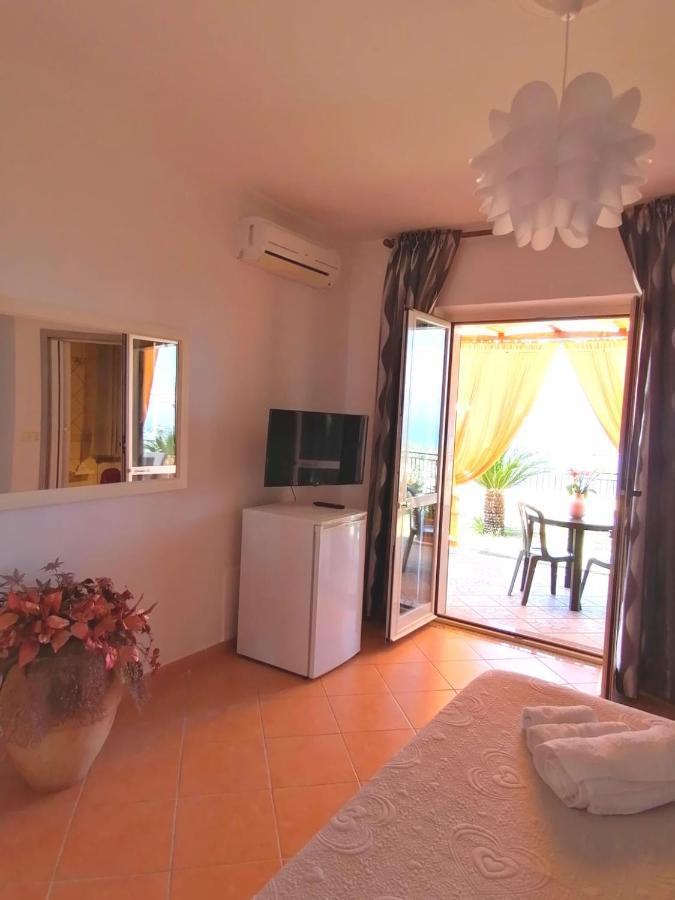 B&B "L'Eco Del Mare" Agropoli Ngoại thất bức ảnh